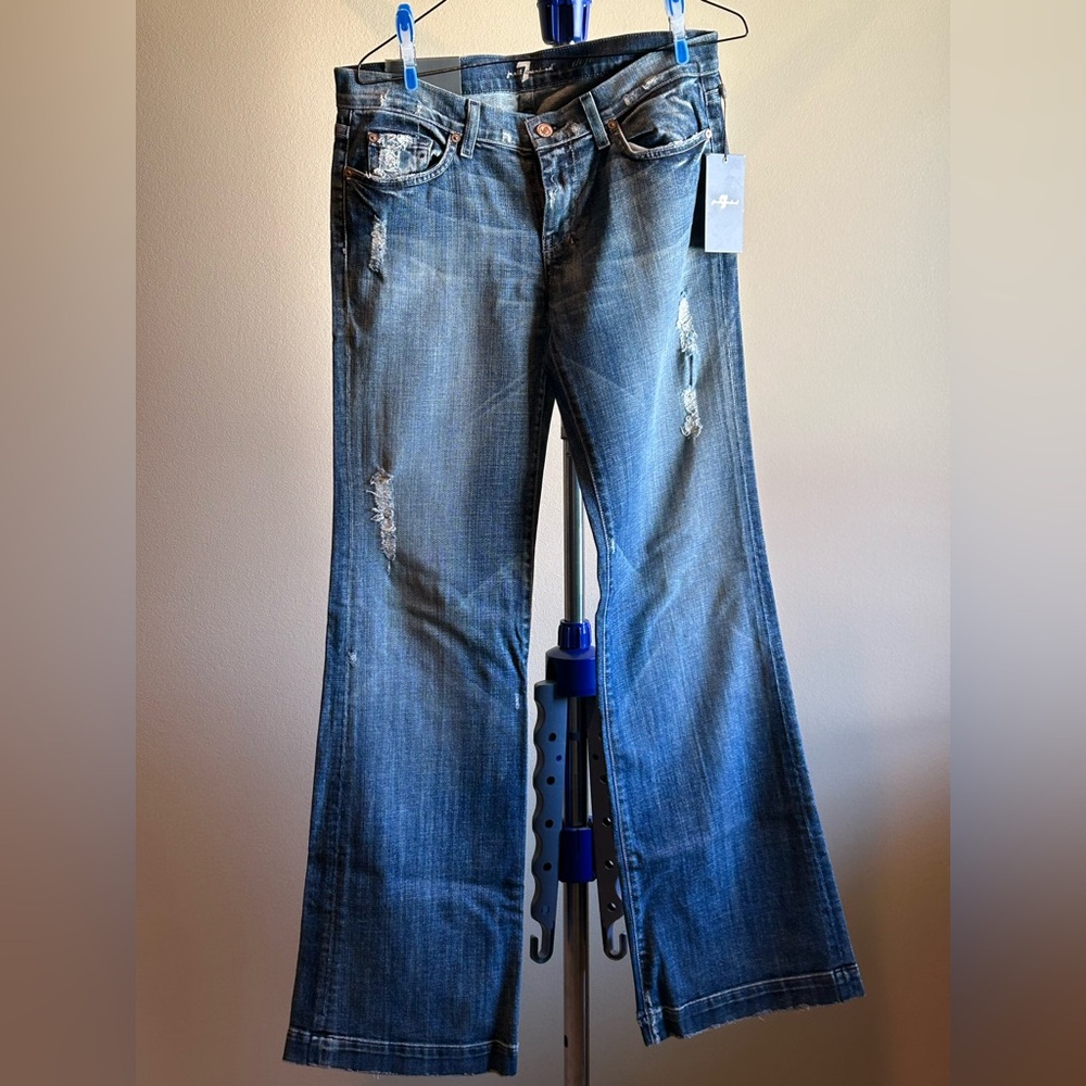 NWT 7 for All Mankind Dojo Flare Distressed Blue Jeans